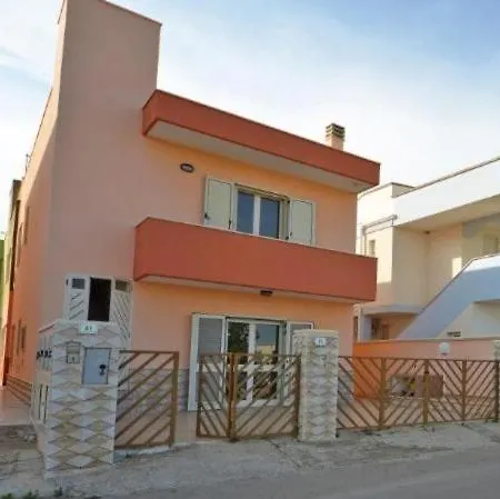 Holiday home Salento, Spaziosa Casa Vacanze!
